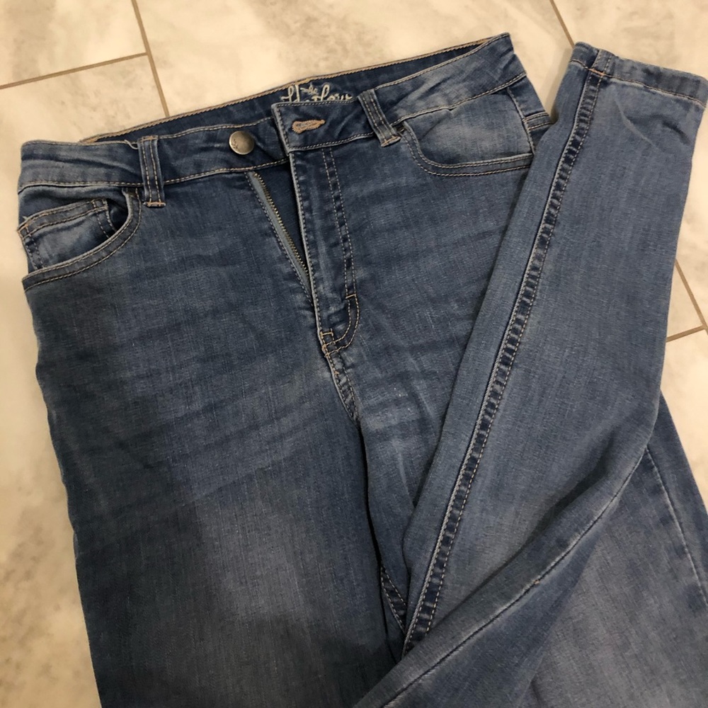 Light blue high waisted jeans